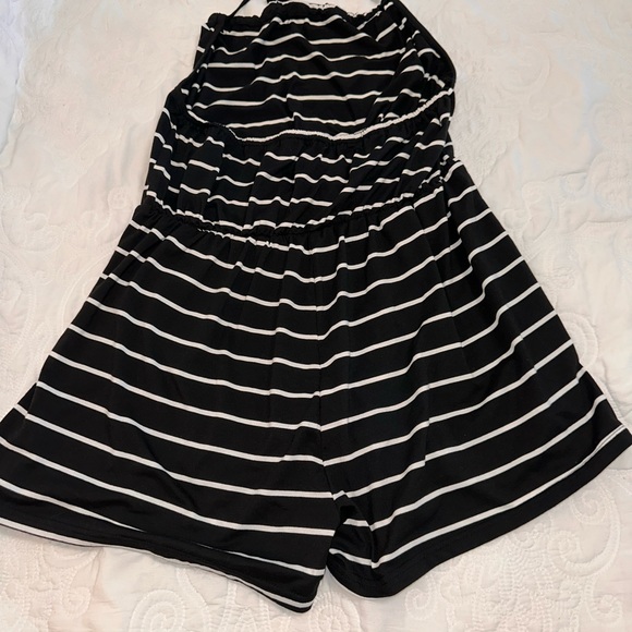 Halter Top Romper - Picture 2 of 4